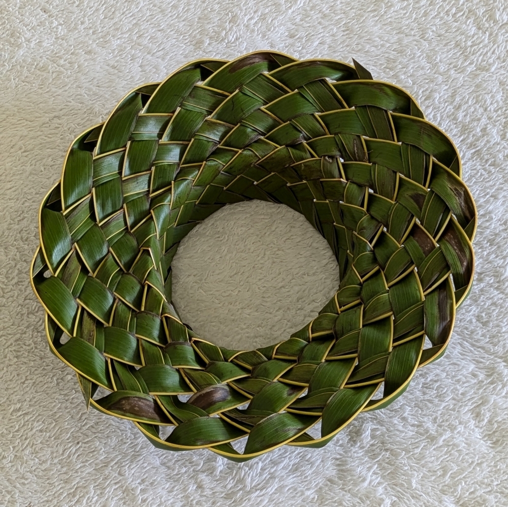 Hawaiian Coconut Leaf Hat - Picture 11 of 14
